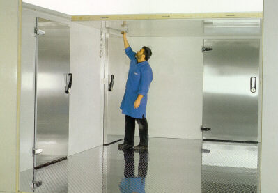 K�hlraum.JPG (19240 Byte)